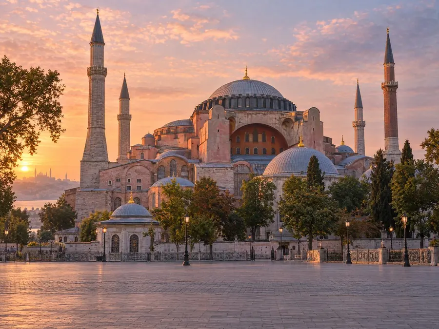 Hagia Sophia, 14 minutes on foot from the hotel